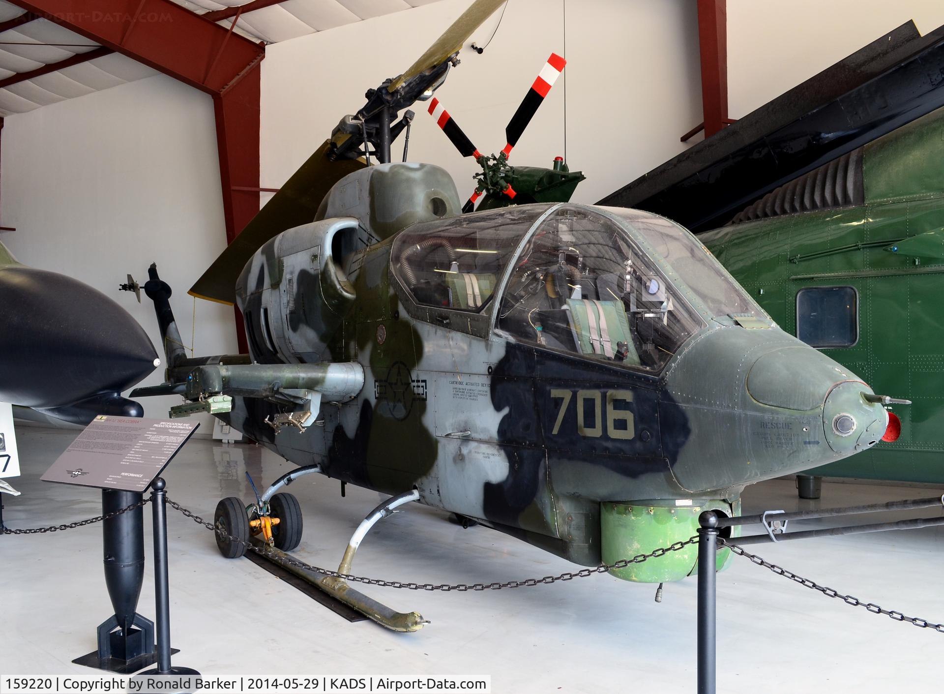 159220, Bell AH-1J Sea Cobra C/N 26060, 