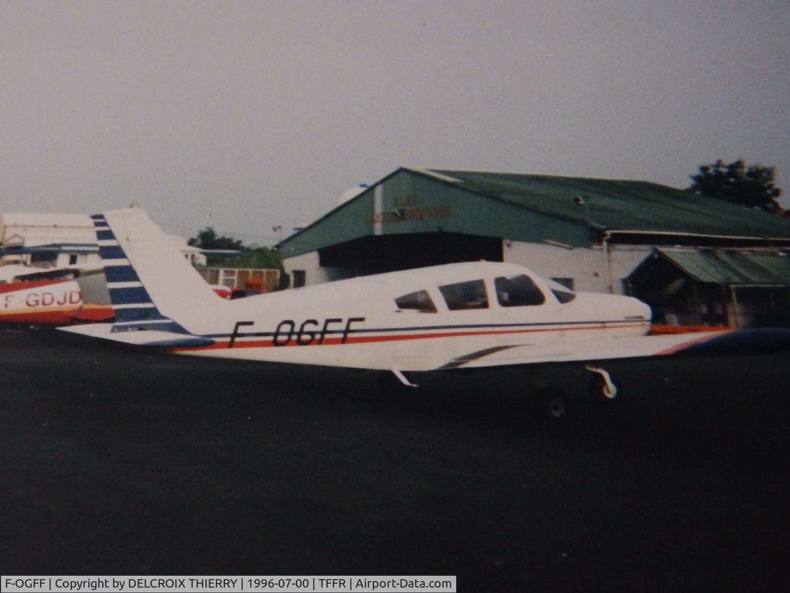 F-OGFF, Piper PA-28-180 C/N 287105138, Pointe-à-Pitre le Raizet
