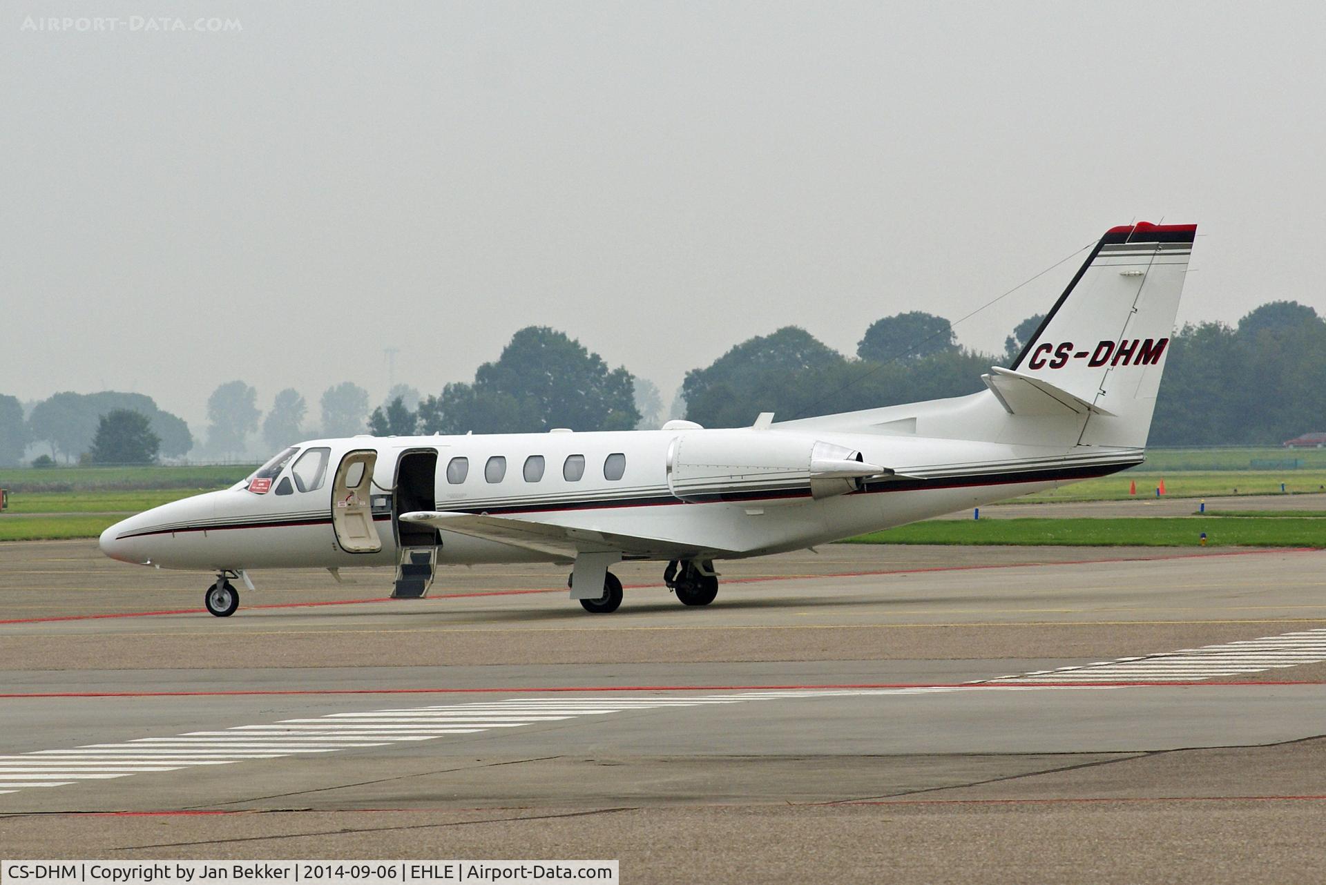 CS-DHM, 2004 Cessna 550 Citation Bravo C/N 550-1093, Airport Lelystad on a foggy afternoon