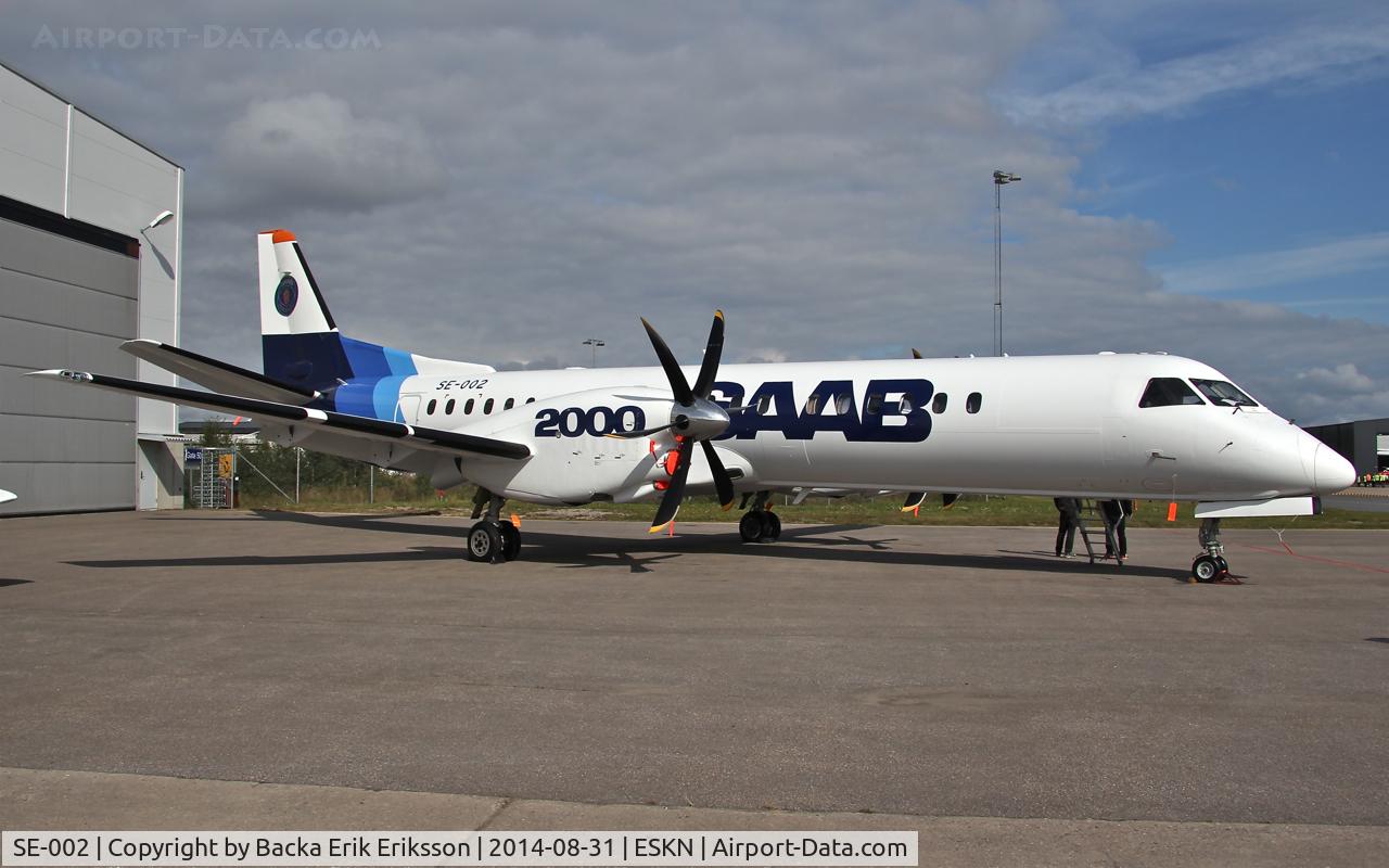 SE-002, 1992 Saab 2000 C/N 2000-002, Nyköping flyg och motordag 2014.