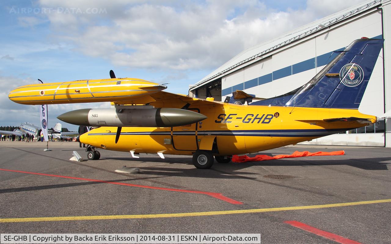 SE-GHB, 1973 Mitsubishi MU-2B-20 C/N 287, Nyköping flyg och motordag 2014.