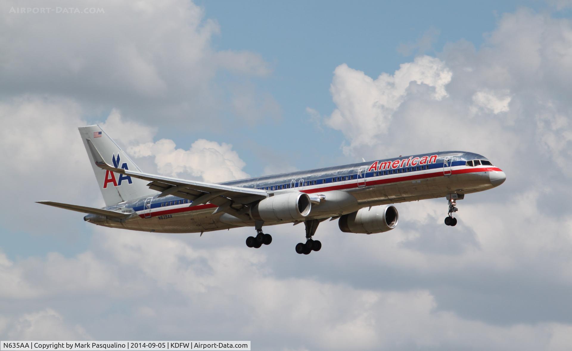 N635AA, 1990 Boeing 757-223 C/N 24593, Boeing 757-200