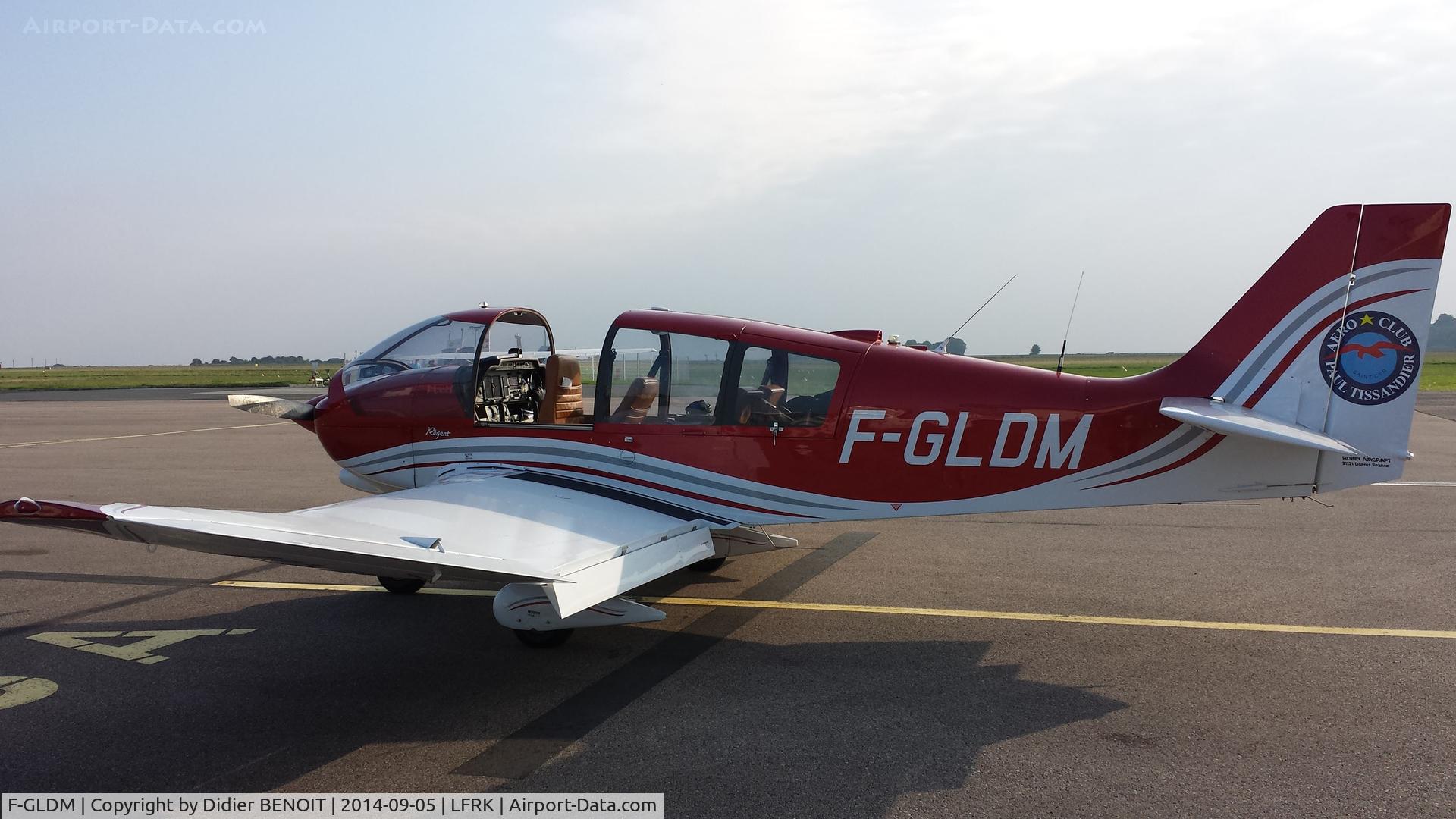 F-GLDM, Robin DR-400-180 Regent Regent C/N 2093, Robin DR-400-180