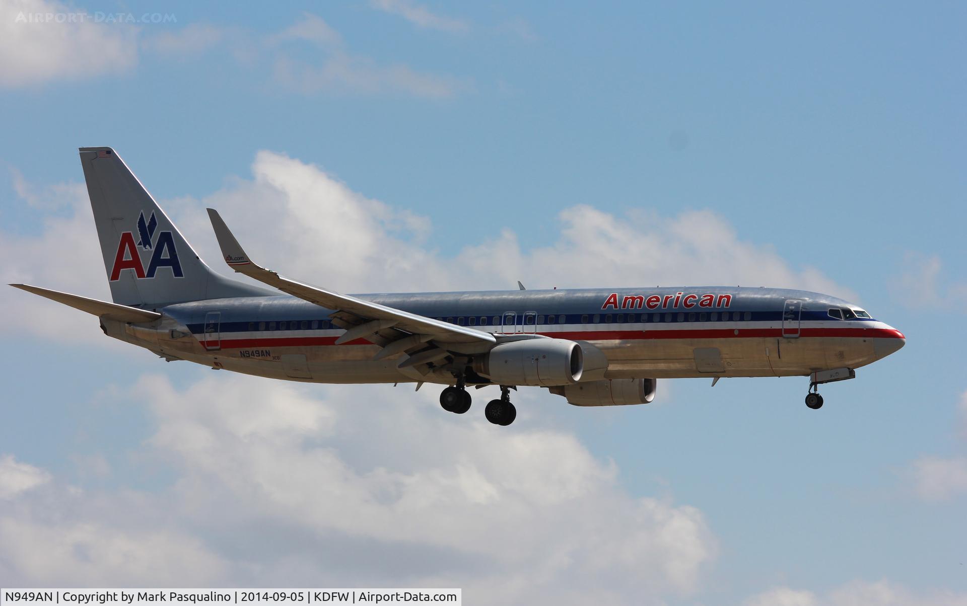 N949AN, 2000 Boeing 737-823 C/N 29537, Boeing 737-800