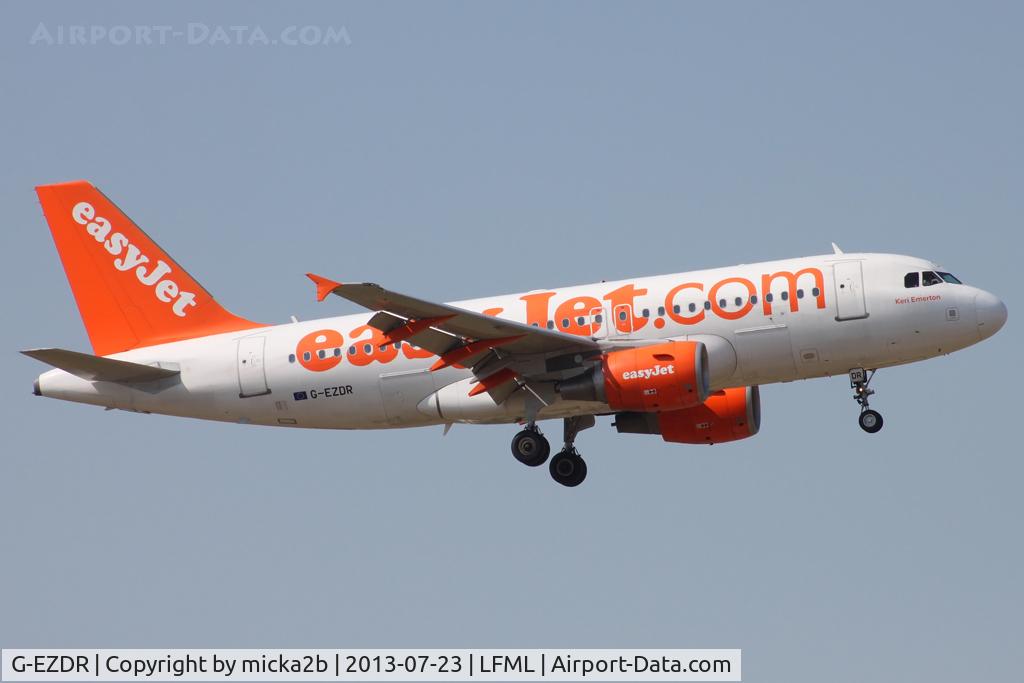 G-EZDR, 2008 Airbus A319-111 C/N 3683, Landing
