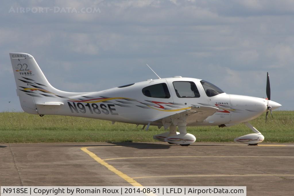 N918SE, 2006 Cirrus SR22 SE Turbo C/N 2211, Parked