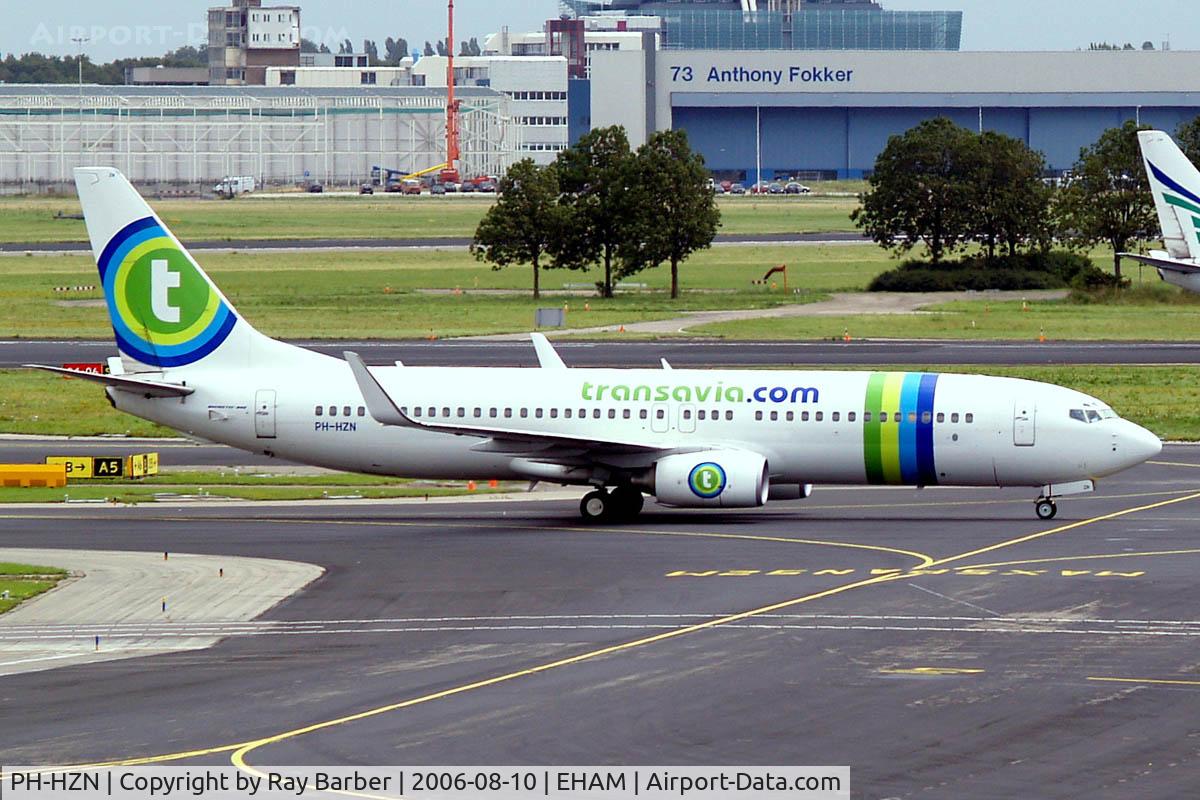 PH-HZN, 2004 Boeing 737-8K2 C/N 32943, Boeing 737-8K2 [32943] (transavia.com) Amsterdam-Schiphol~PH 10/08/2006