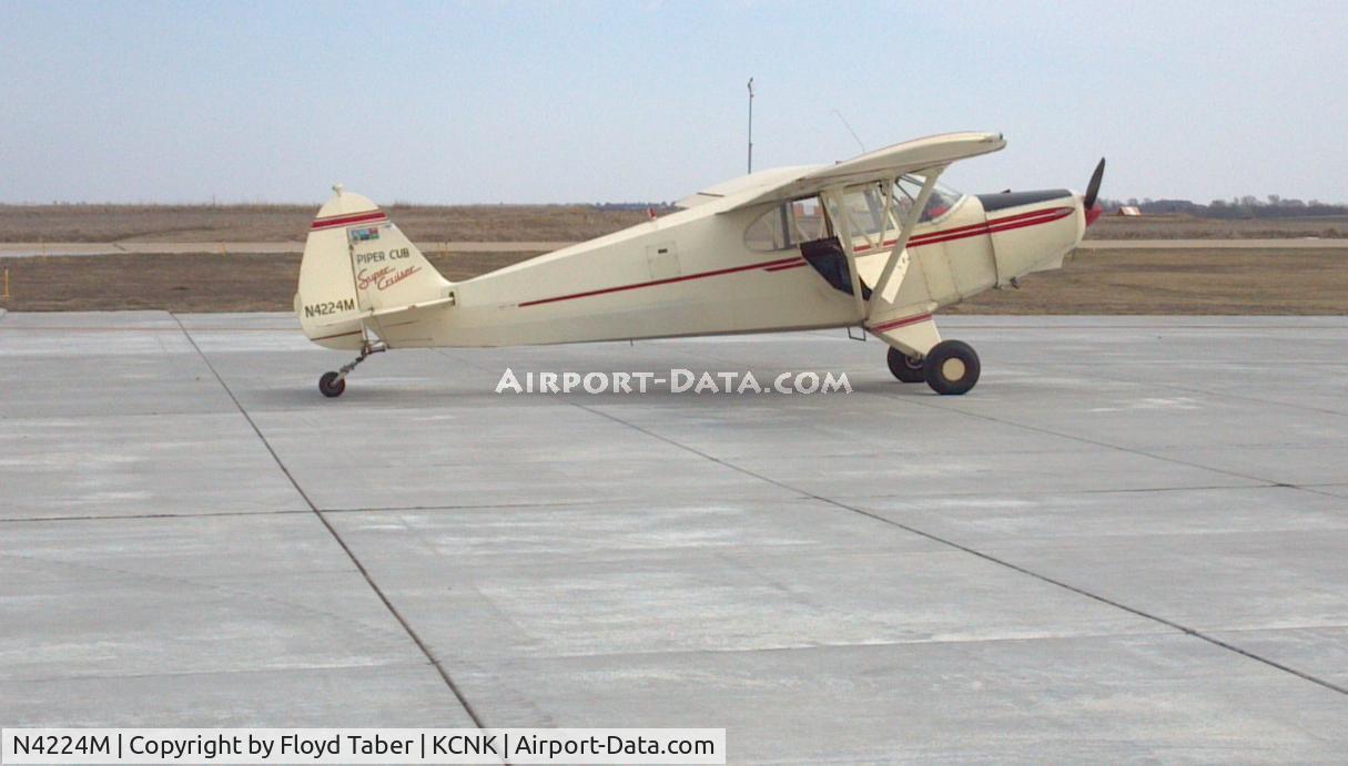 N4224M, 1947 Piper PA-12 Super Cruiser C/N 12-3120, just landed