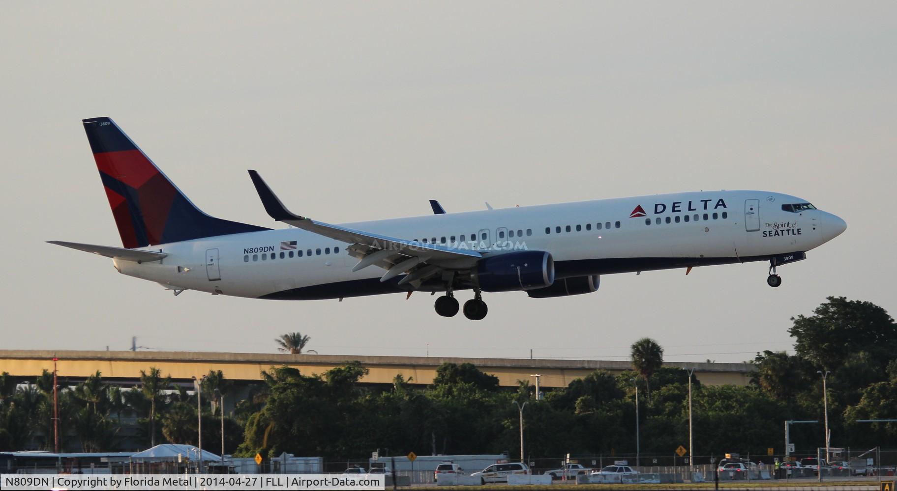 N809DN, 2013 Boeing 737-932/ER C/N 31915, Delta 737-900