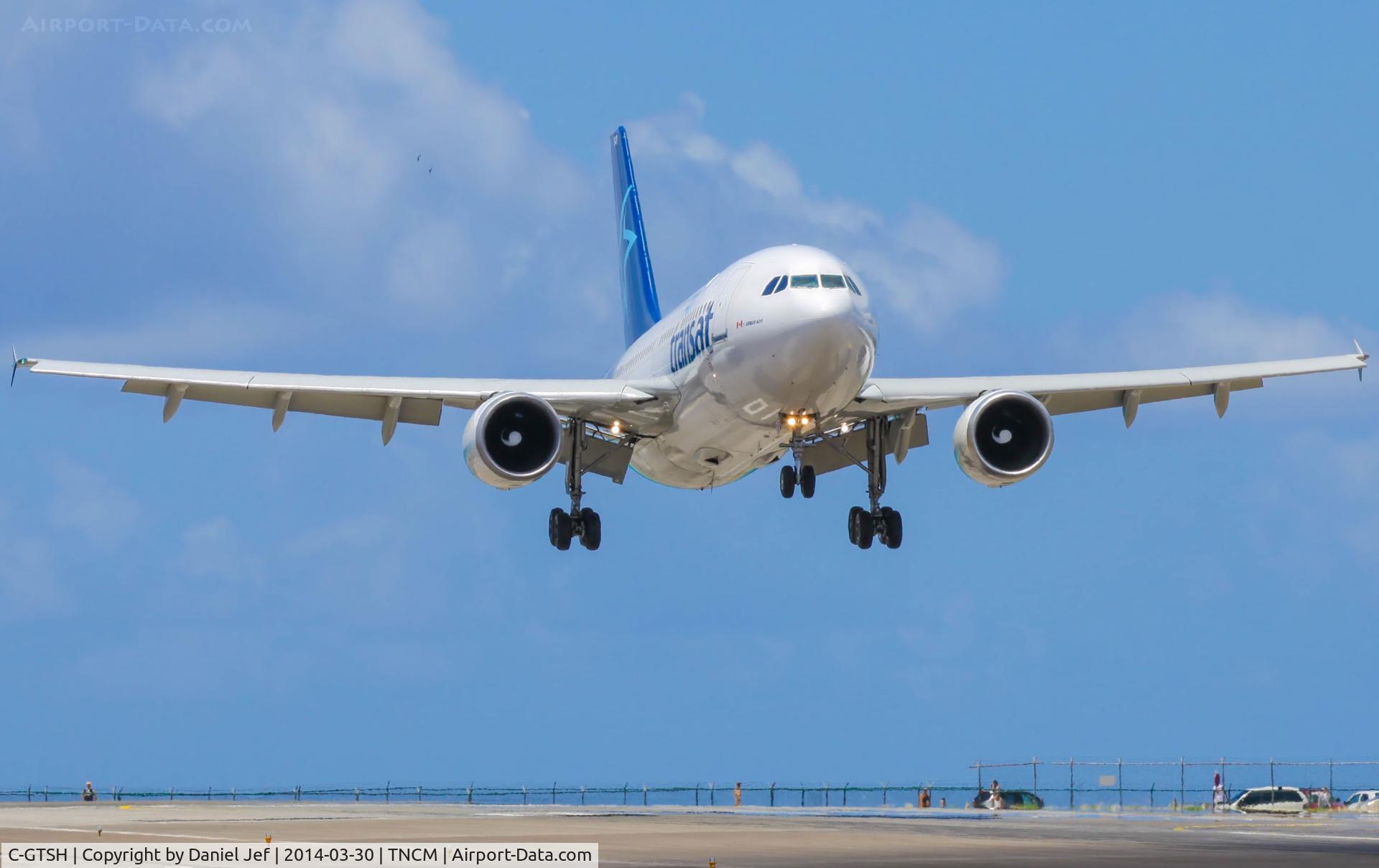 C-GTSH, 1991 Airbus A310-308 C/N 599, Air transat landing at St Maarten