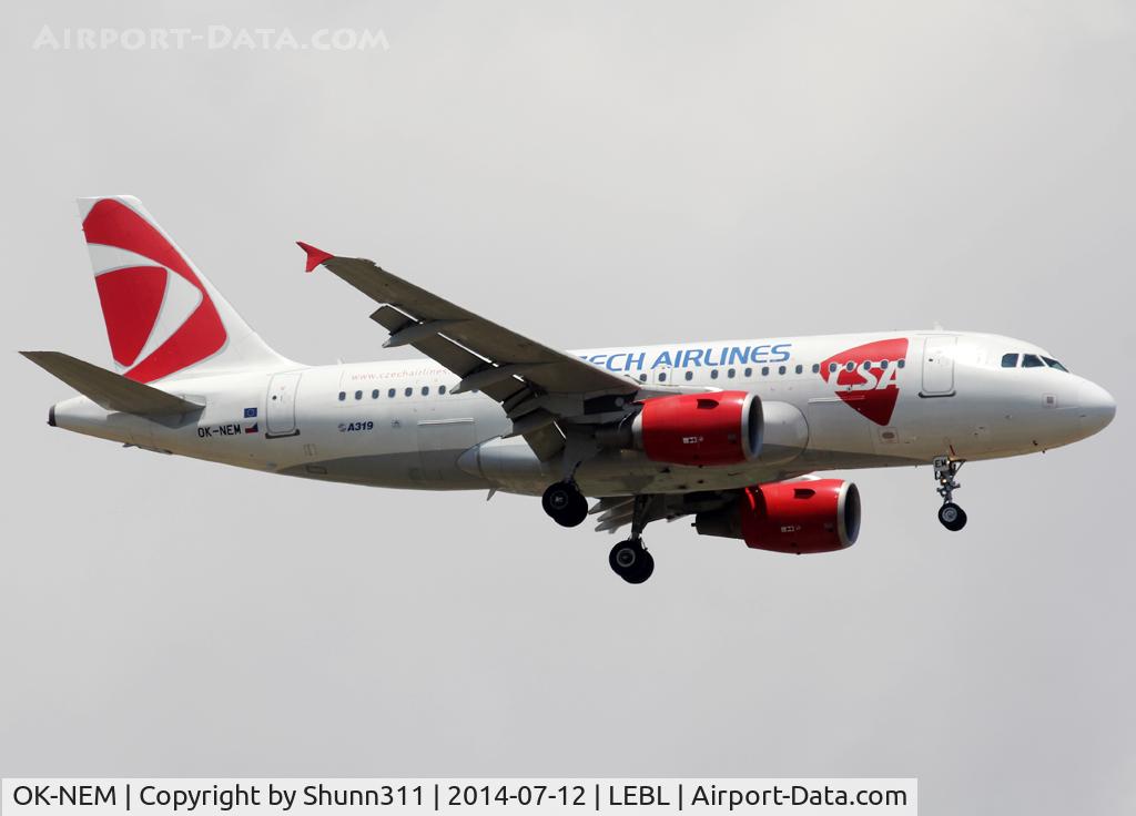 OK-NEM, 2008 Airbus A319-112 C/N 3406, Landing rwy 07R