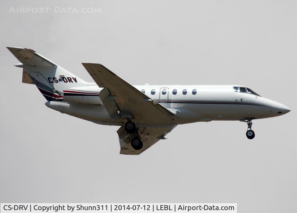 CS-DRV, 2006 Raytheon Hawker 800XP C/N 258825, Landing rwy 07R