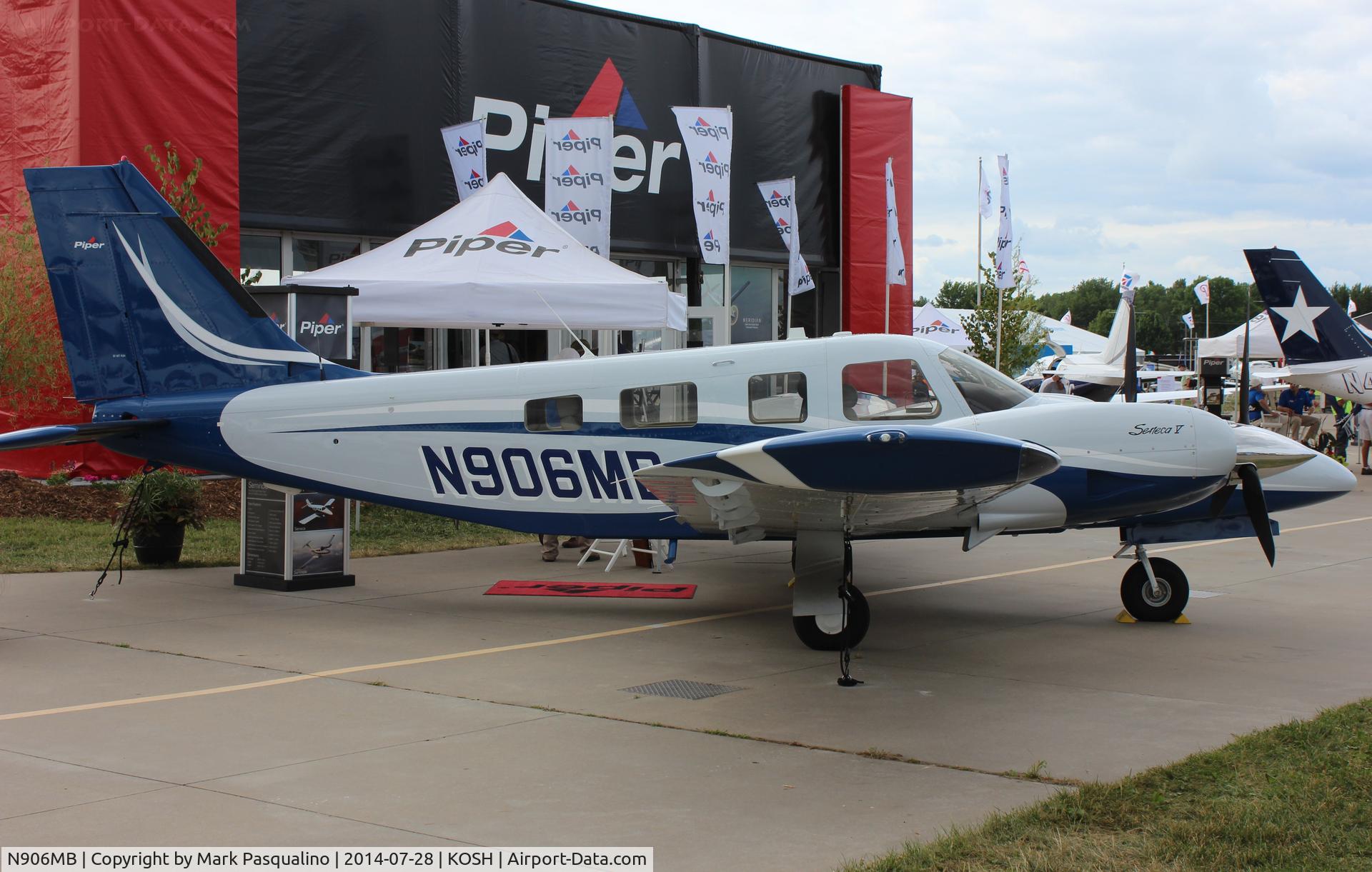 N906MB, 2013 PIPER PA-34-220T C/N 3449472, Piper PA-34-220T