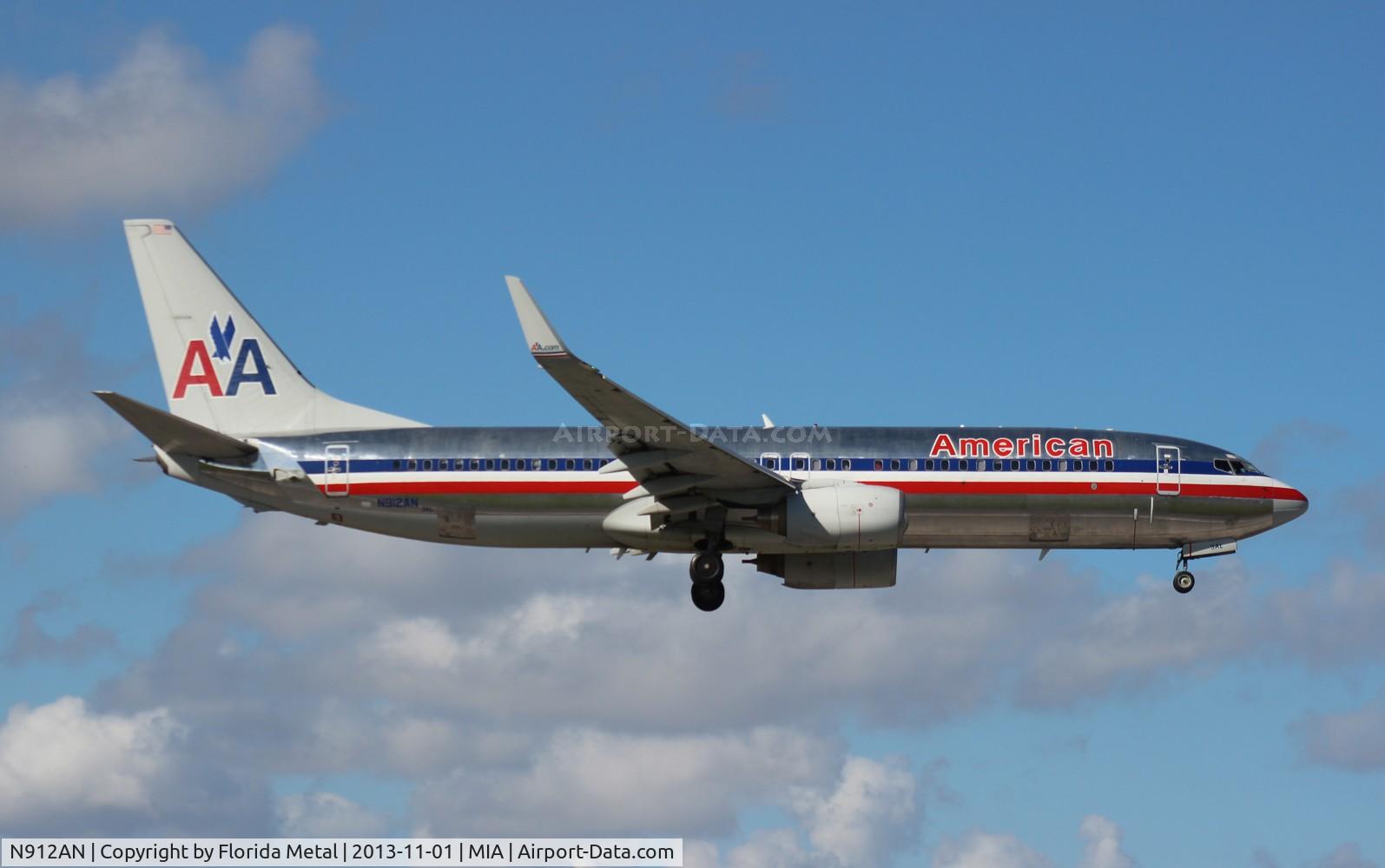 N912AN, 1999 Boeing 737-823 C/N 29513, American 737-800