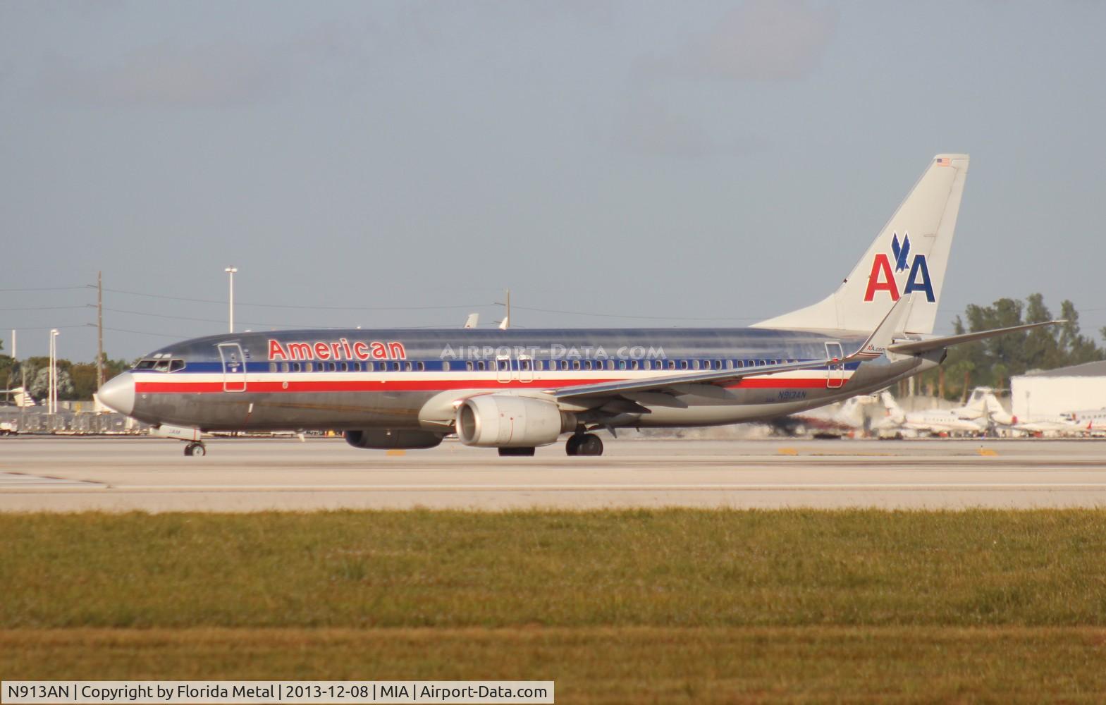 N913AN, 1999 Boeing 737-823 C/N 29514, American 737-800