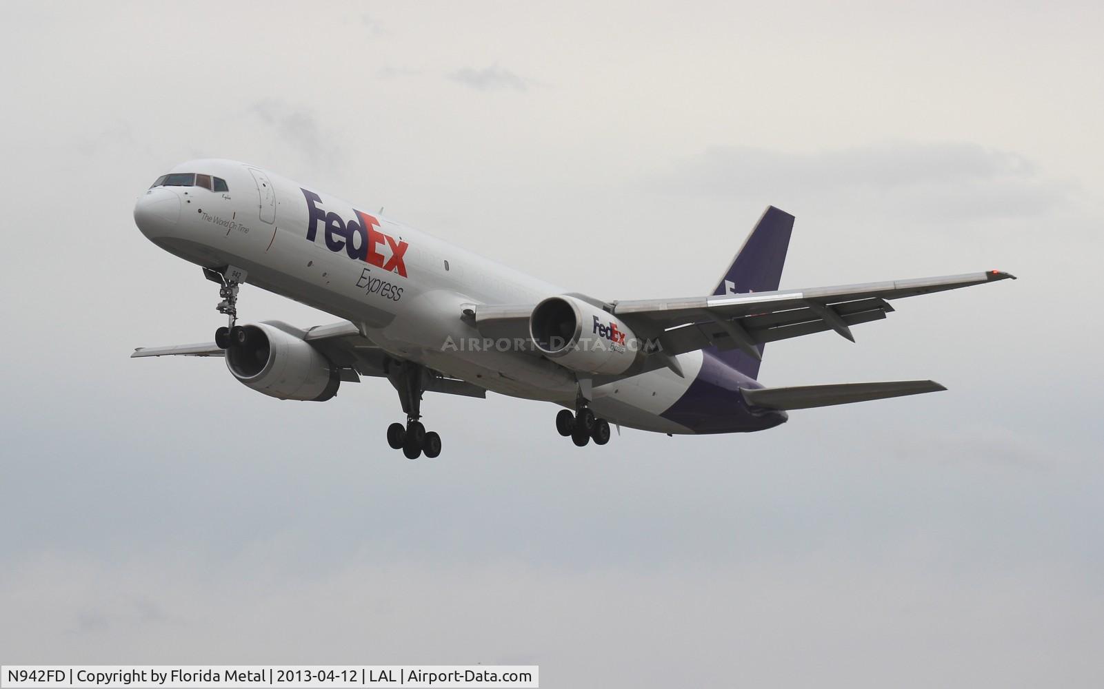N942FD, 1986 Boeing 757-225 C/N 22612, Fed Ex 757-200