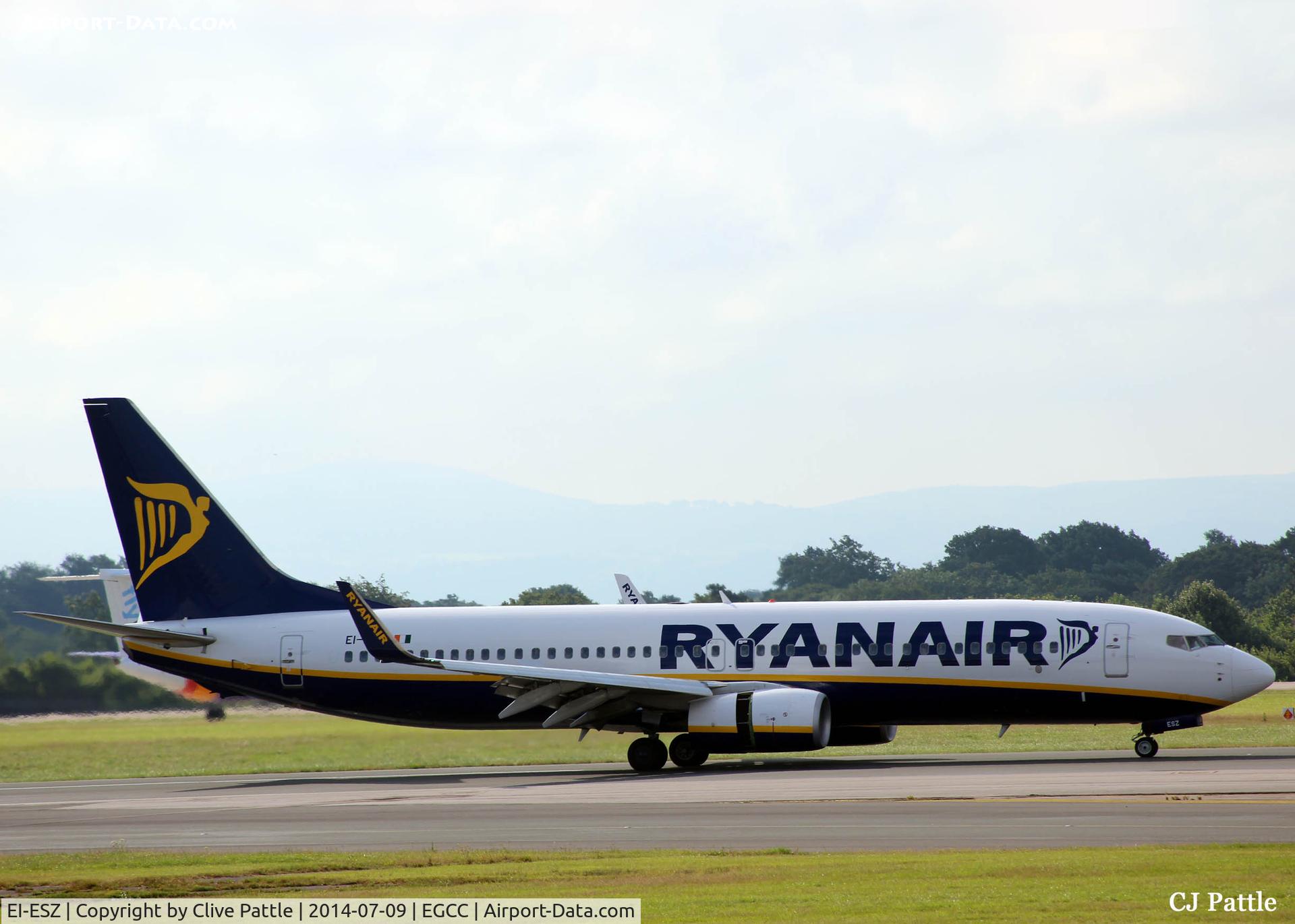 EI-ESZ, 2011 Boeing 737-8AS C/N 34996, Taxy for take-off