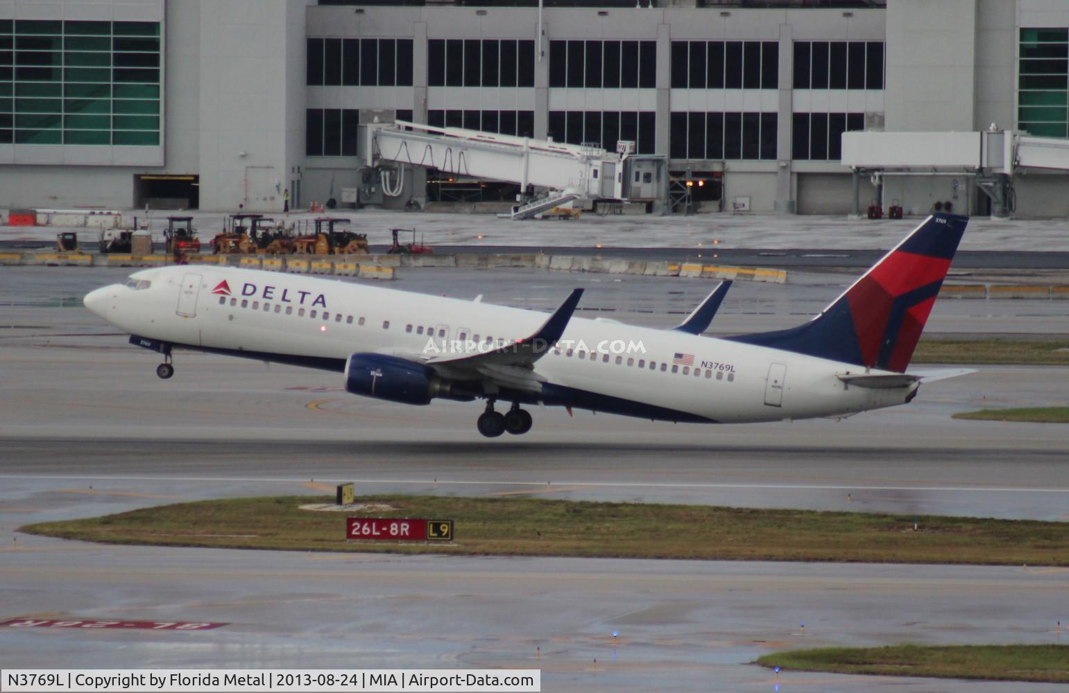 N3769L, 2002 Boeing 737-832 C/N 30822, Delta 737-800