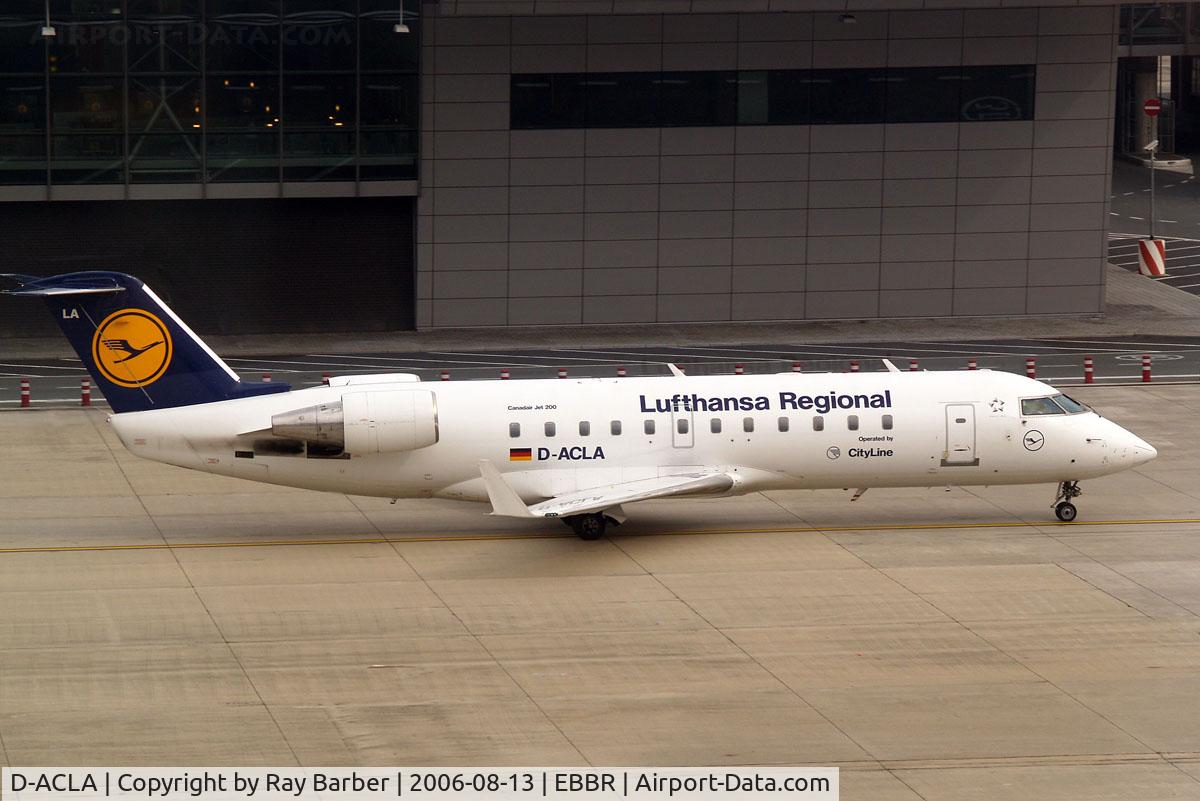 D-ACLA, Canadair CRJ-100LR (CL-600-2B19) C/N 7004, Canadair CRJ-100LR [7004] (Lufthansa Regional) Brussels~OO 13/08/2006