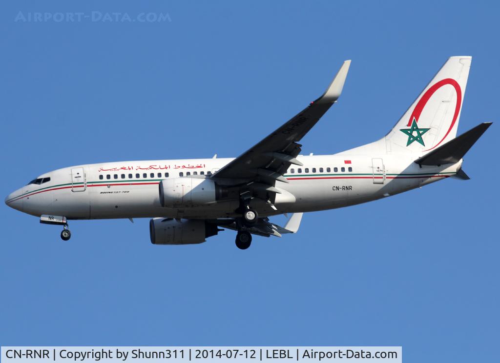 CN-RNR, 2000 Boeing 737-7B6 C/N 28986, Landing rwy 07L