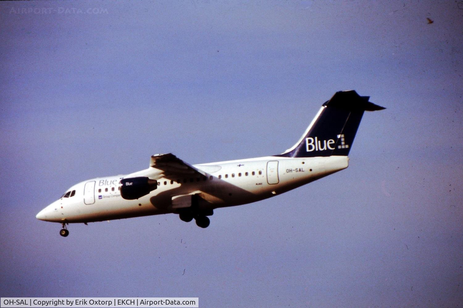 OH-SAL, 2001 BAE Systems Avro 146-RJ85 C/N E.2392, OH-SAL arriving in CPH