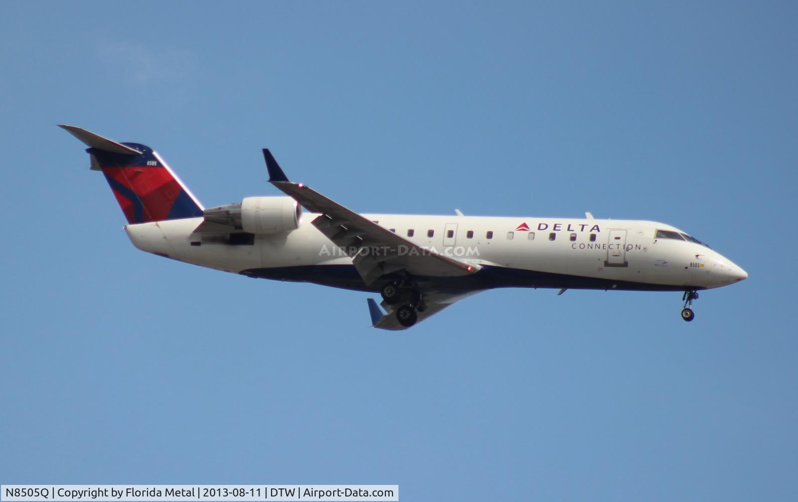 N8505Q, 2001 Bombardier CRJ-200LR (CL-600-2B19) C/N 7505, Delta Connection CRJ-200