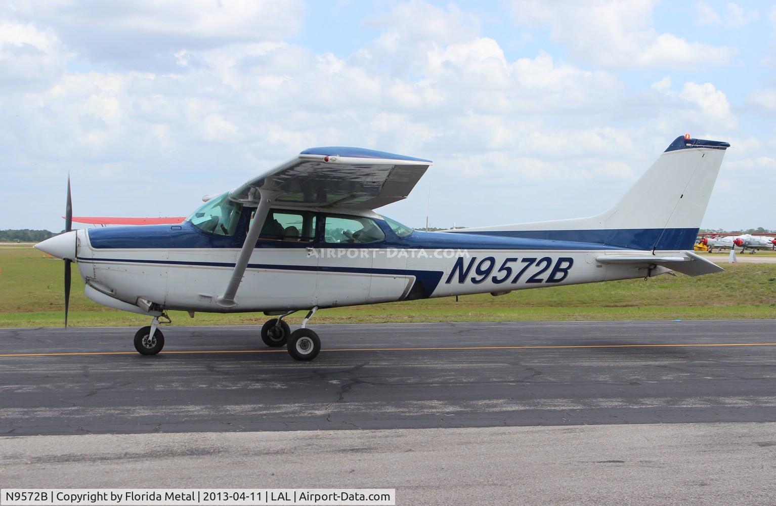 N9572B, 1981 Cessna 172RG Cutlass RG C/N 172RG0889, Cessna 172RG