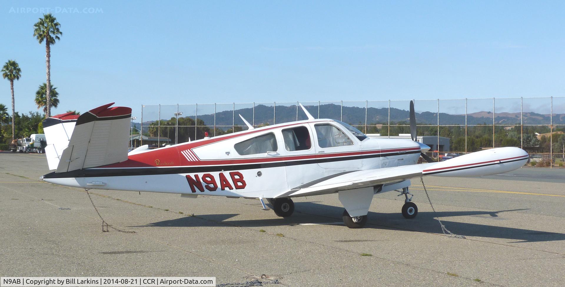 N9AB, 1978 Beech V35B Bonanza C/N D-10175, Visitor