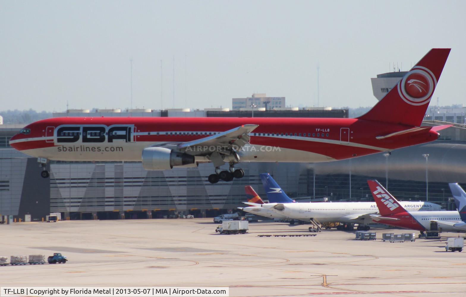 TF-LLB, 1991 Boeing 767-3Y0/ER C/N 25000, Santa Barbara 767-300