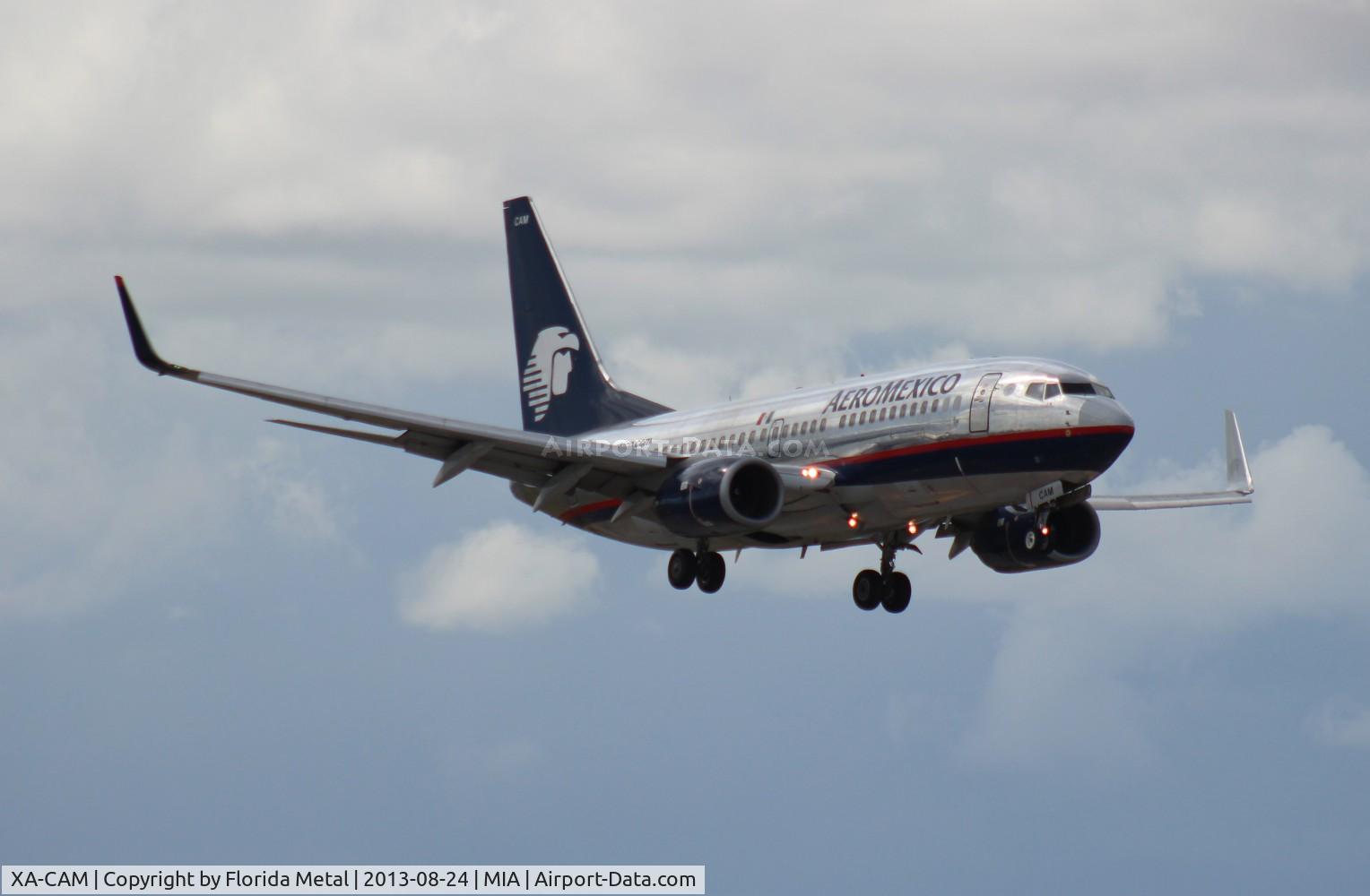 XA-CAM, 2003 Boeing 737-752 C/N 33785, Aeromexico 737-700