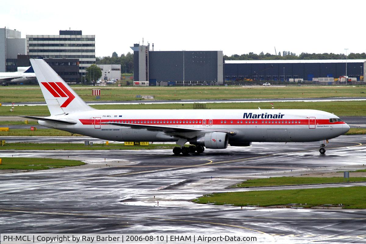 PH-MCL, 1992 Boeing 767-31A/ER C/N 26469, Boeing 767-31AER [26469] (Martinair) Amsterdam-Schiphol~PH 10/08/2006