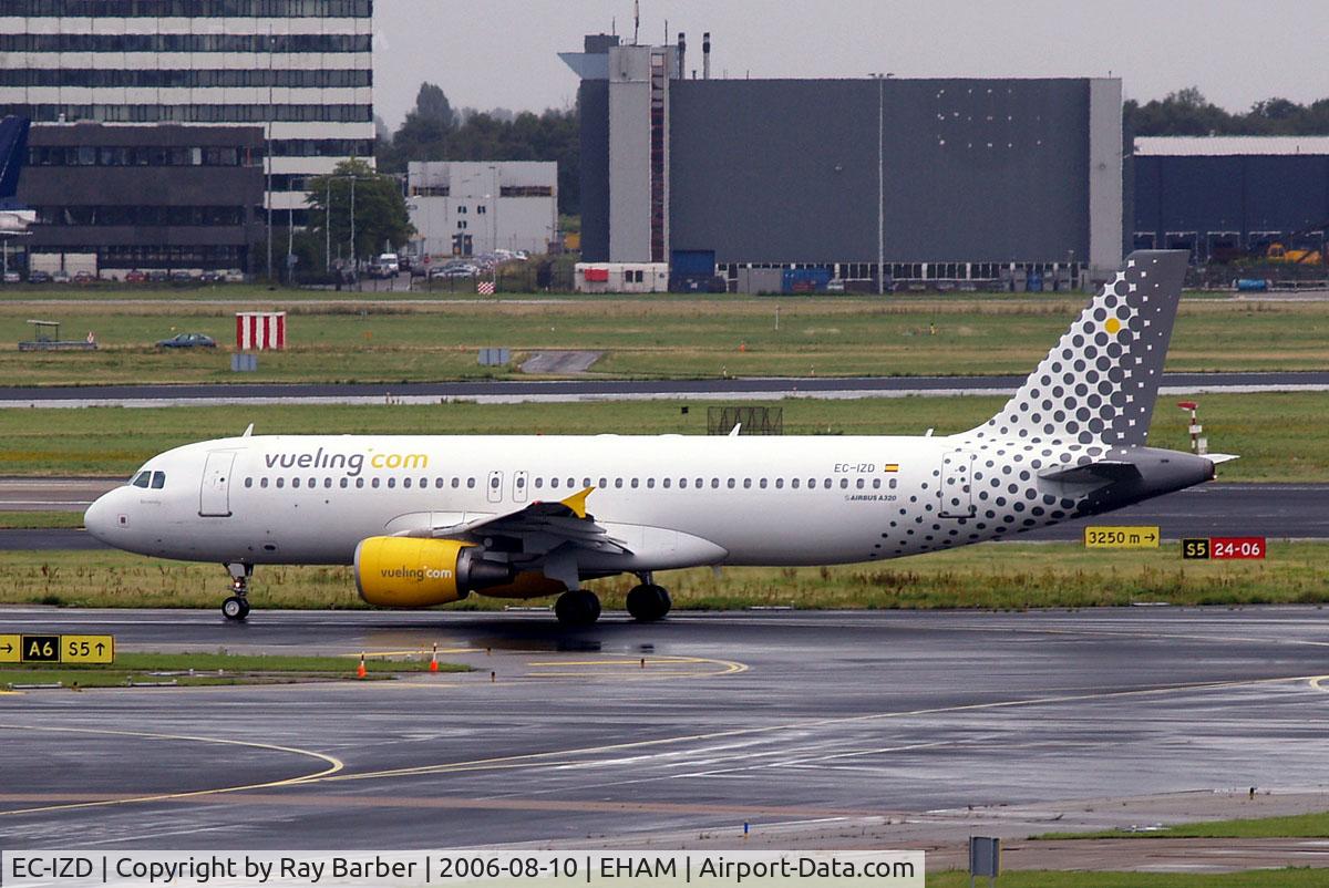 EC-IZD, 2004 Airbus A320-214 C/N 2207, Airbus A320-214 [2207] (Vueling Airlines) Amsterdam-Schiphol~PH 10/08/2006