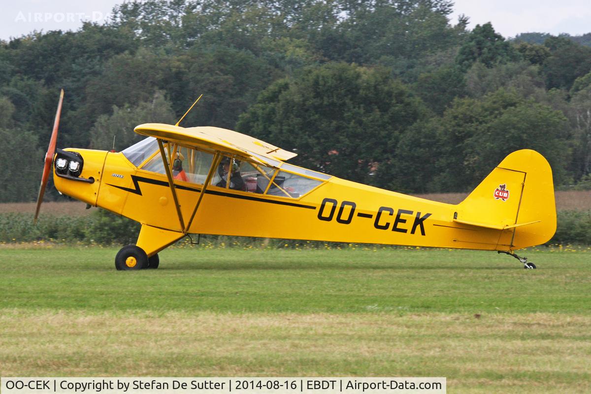 OO-CEK, 1944 Piper L-4J Grasshopper (J3C-65D) C/N 12760, Schaffen Old Timer Fly-In 2014.