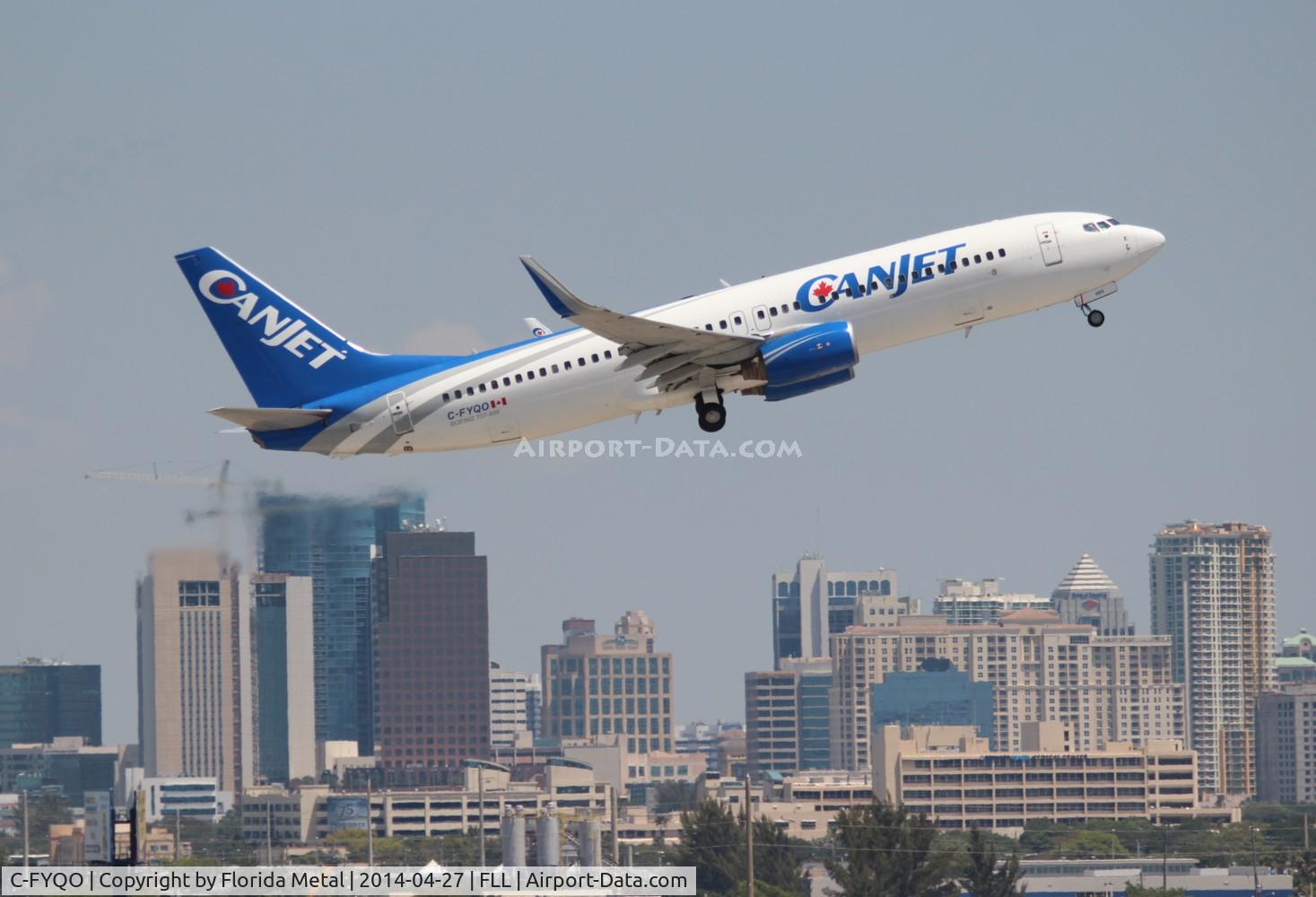 C-FYQO, 2002 Boeing 737-8AS C/N 29934, Canjet 737-800