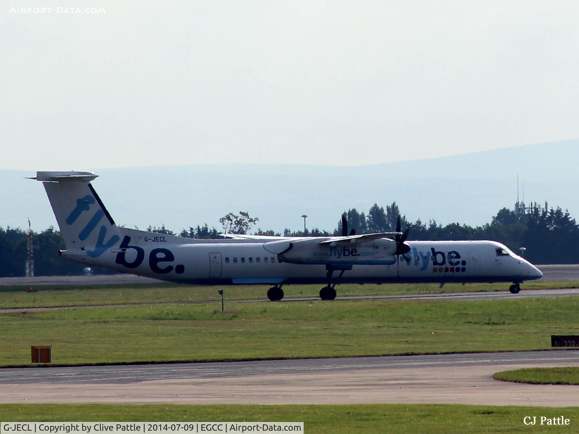 G-JECL, 2005 De Havilland Canada DHC-8-402Q Dash 8 C/N 4114, Arrival at EGCC