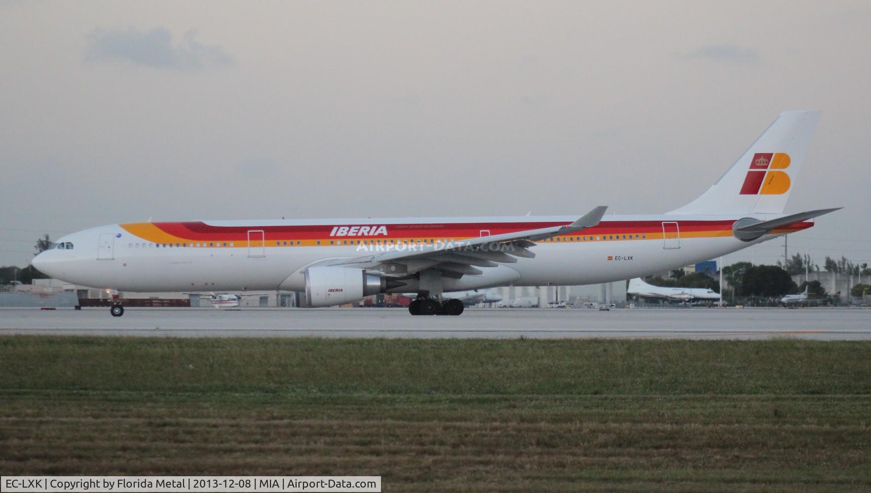 EC-LXK, 2013 Airbus A330-302 C/N 1426, Iberia A330-300