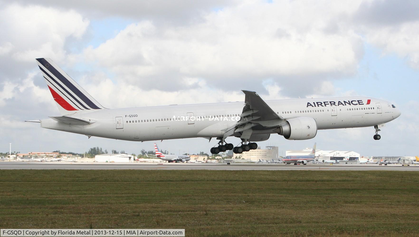 F-GSQD, 2004 Boeing 777-328/ER C/N 32726, Air France 777-300