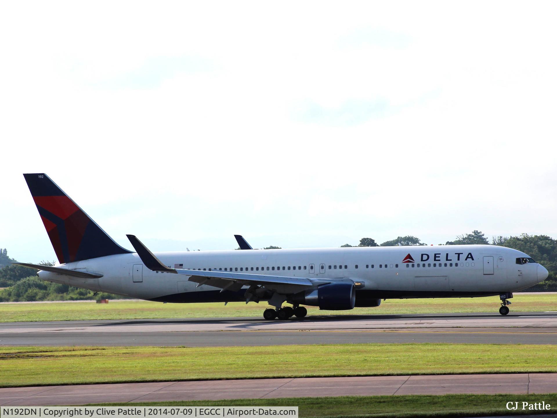 N192DN, 1997 Boeing 767-332 C/N 28449, Manchester arrival EGCC