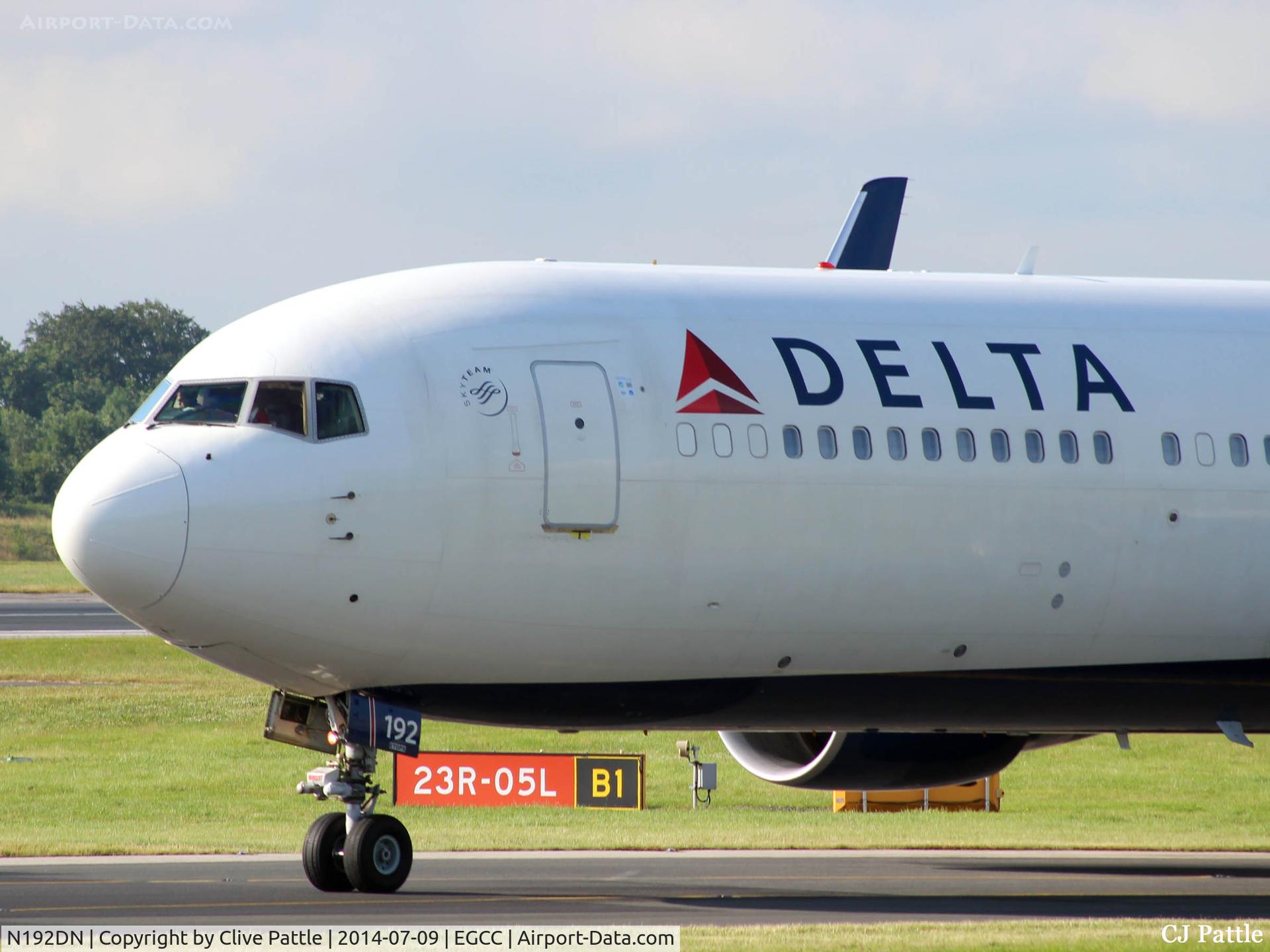N192DN, 1997 Boeing 767-332 C/N 28449, Nose detail at Manchester airport EGCC