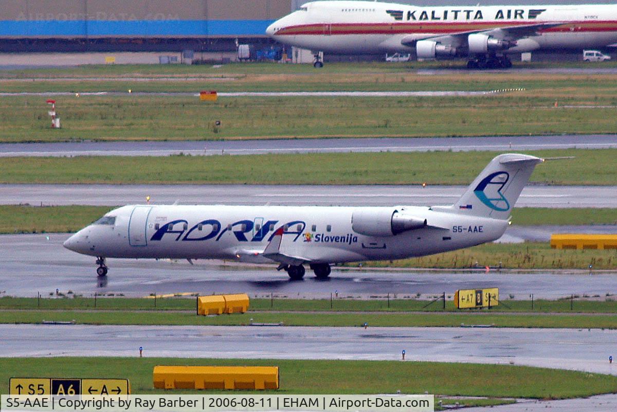 S5-AAE, 1998 Canadair CRJ-200LR (CL-600-2B19) C/N 7170, Canadair CRJ-200LR [7170] (Adria Airways) Amsterdam-Schiphol~PH 11/08/2006