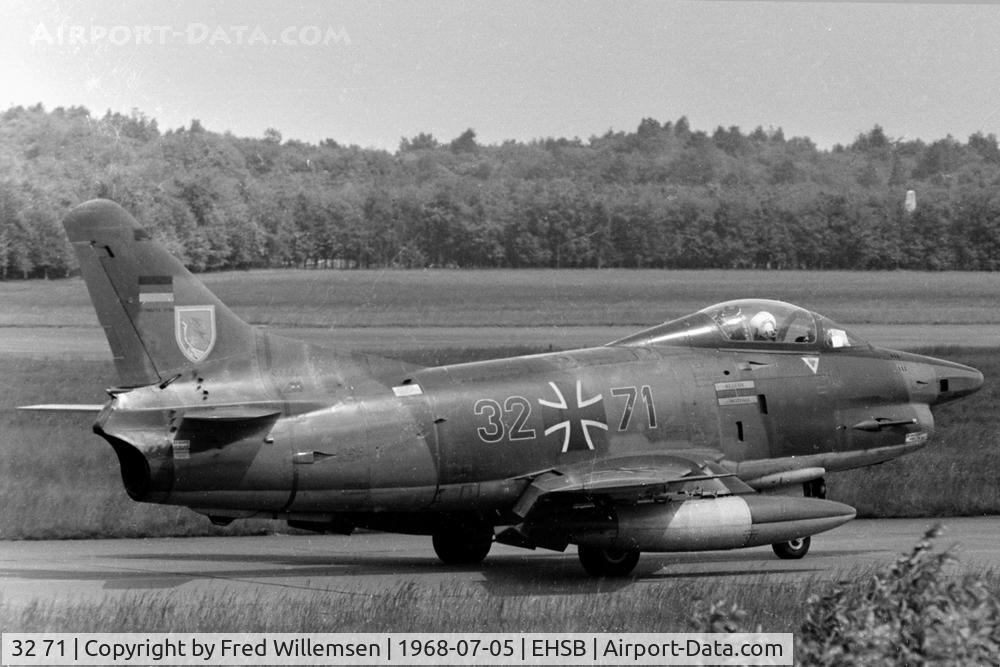 32 71, Fiat G-91R/3 C/N D541, LeKG43 aircraft