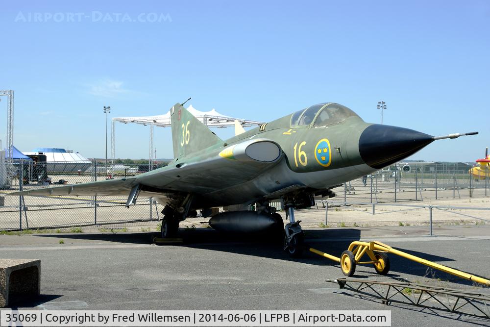 35069, 1961 Saab J-35A Draken C/N 35-069, 