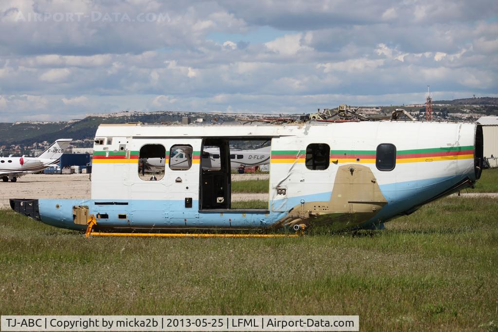 TJ-ABC, Aerospatiale AS-332L-1 Super Puma C/N 2495, Stored