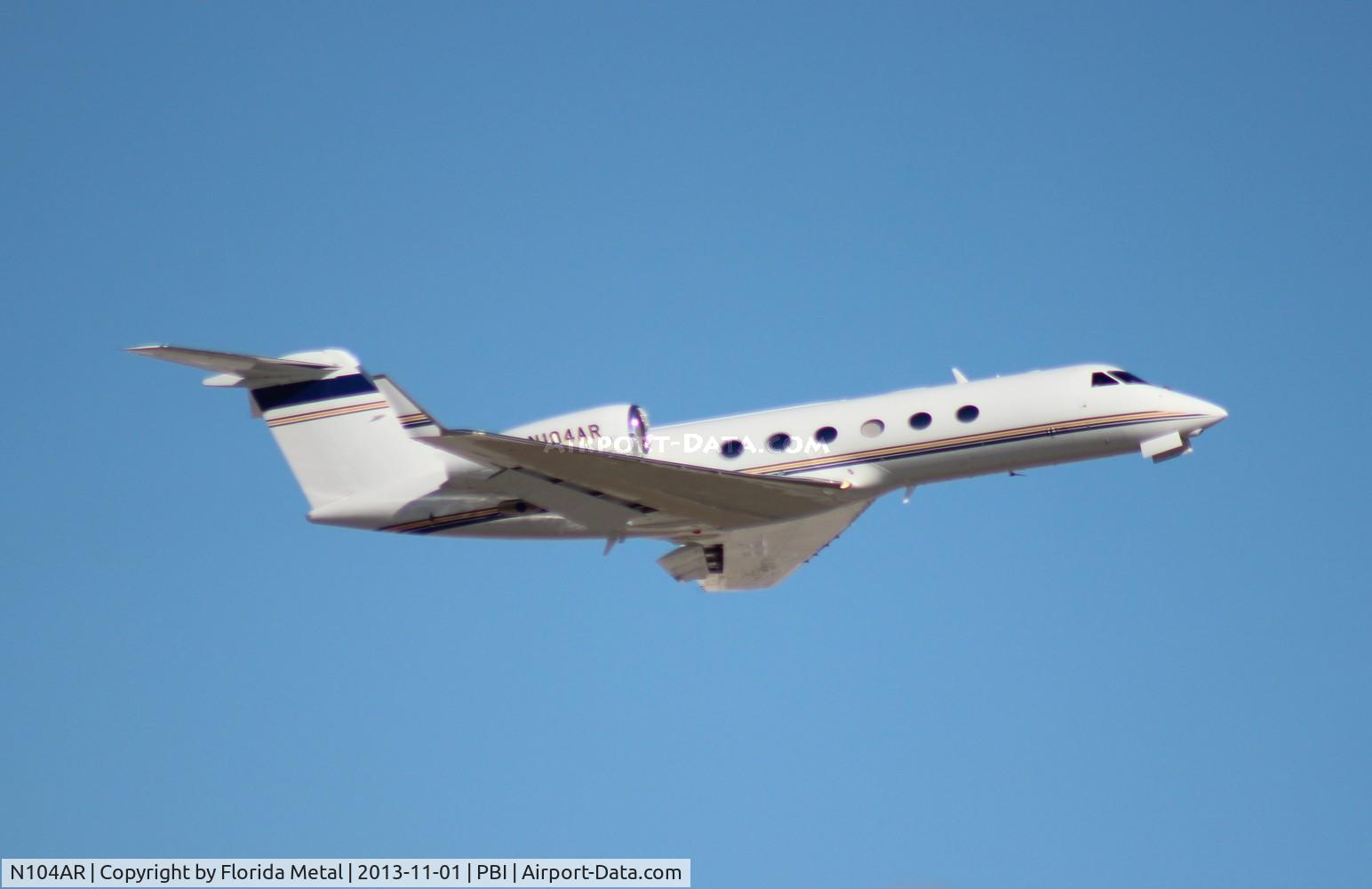 N104AR, 2011 Gulfstream Aerospace GIV-X (G450) C/N 4223, Gulfstream 450