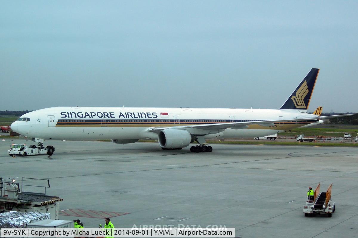 9V-SYK, 2005 Boeing 777-312 C/N 33375, At Tullamarine