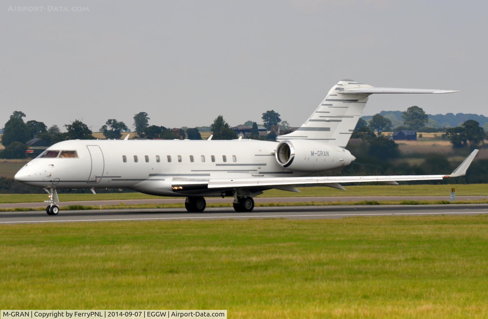M-GRAN, 2009 Bombardier BD-700-1A11 Global 5000 C/N 9324, Starflight Investments Ltd Global Express