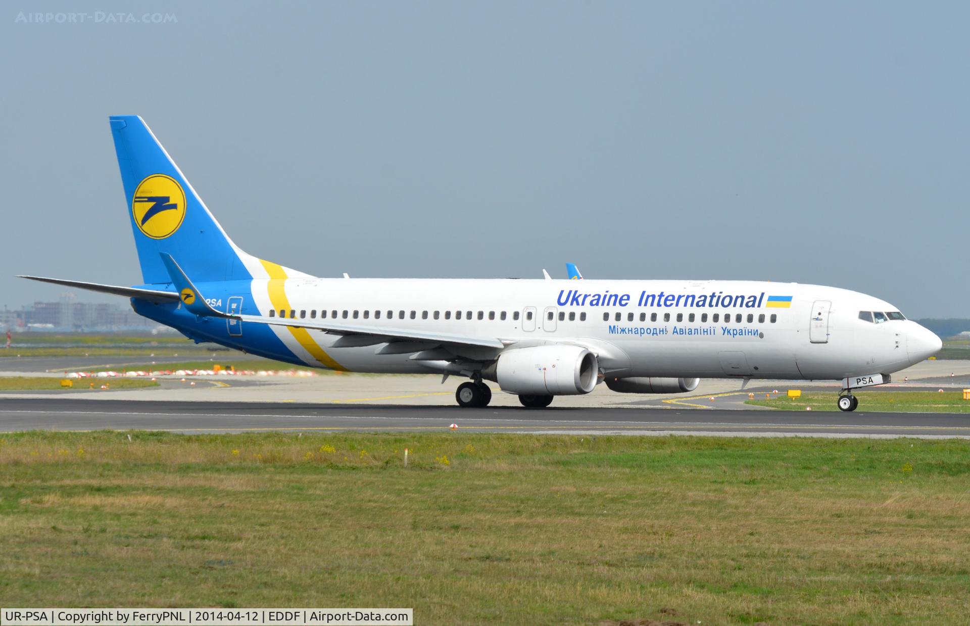 UR-PSA, 2009 Boeing 737-8HX C/N 29658, Ukrainian B738 lining-up in FRA