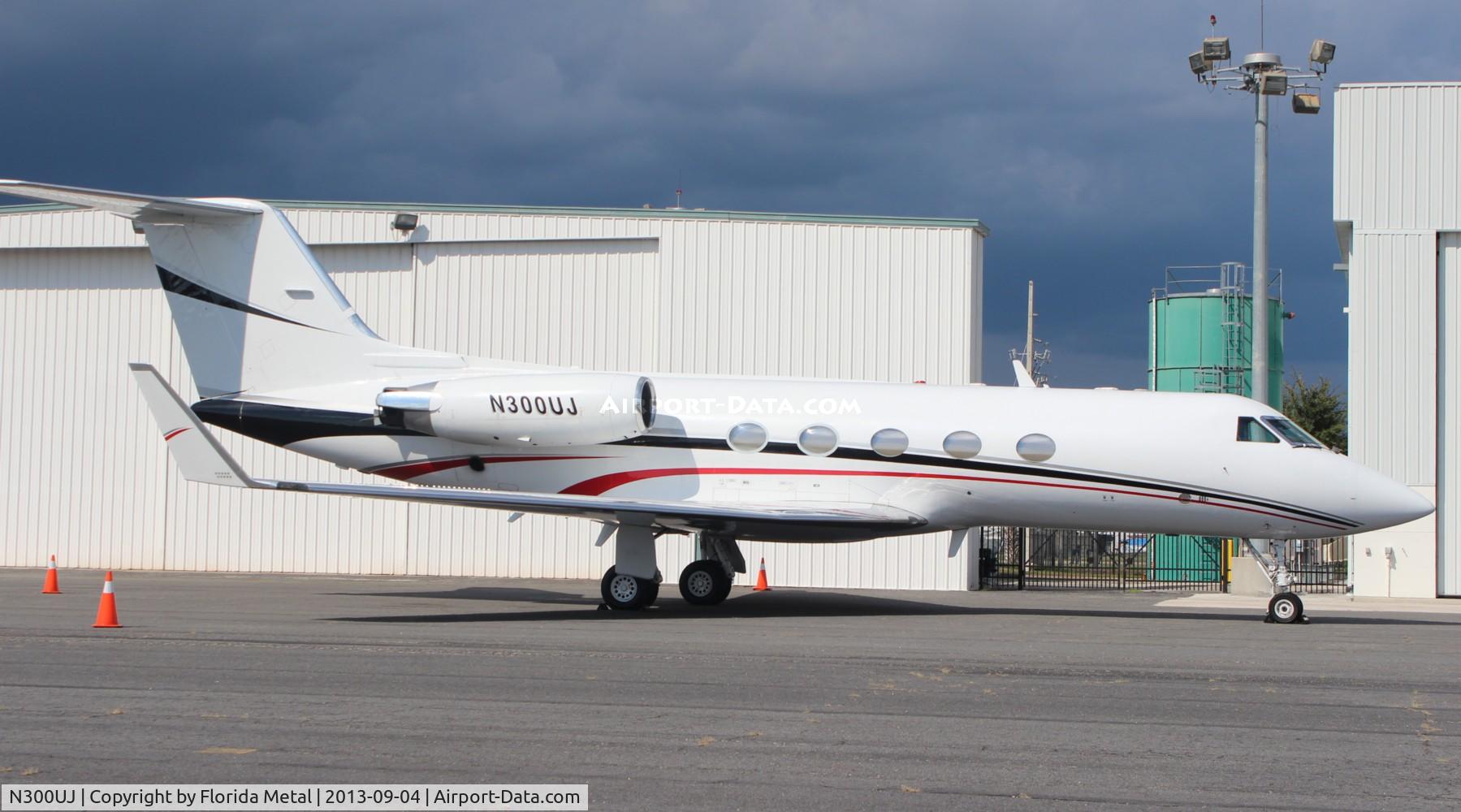 N300UJ, 1980 Gulfstream American G-1159A Gulfstream III C/N 316, Gulfstream 3