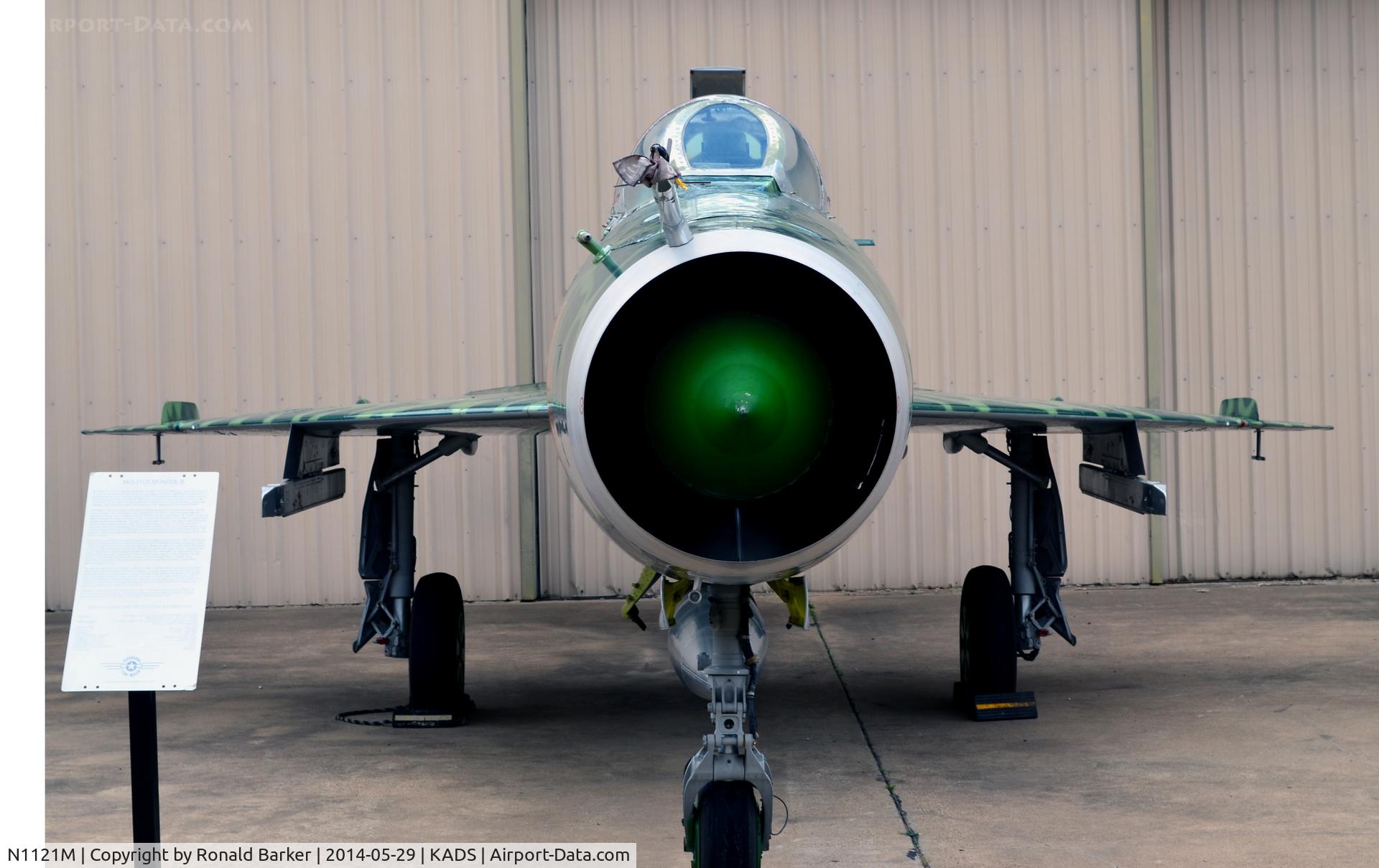 N1121M, Mikoyan-Gurevich MiG-21US C/N 4685145, Head on, nice profile Cavanaugh Flight Museum, Addison, TX