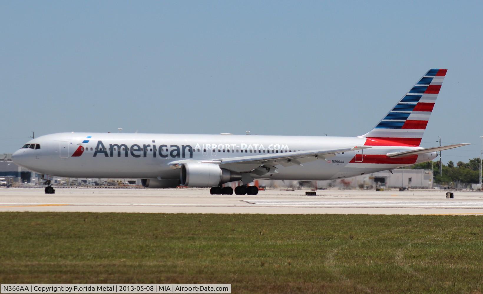 N366AA, 1991 Boeing 767-323/ER C/N 25193, American 767-300
